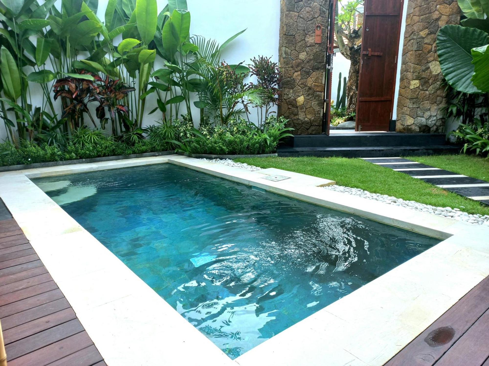 Villa with Private Pool,1589777094:JPEG